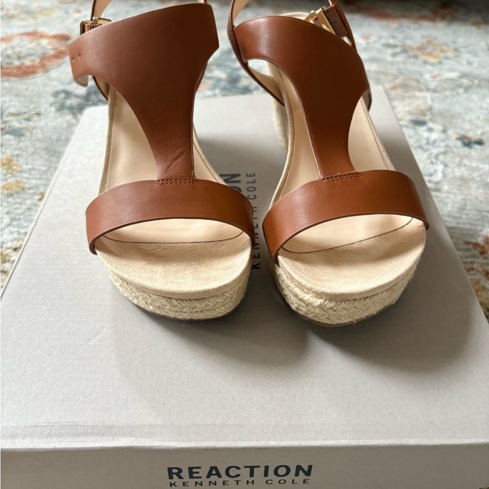 Kenneth Cole Sandals-Size 5